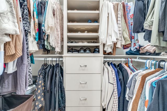 6717 Dalhart Lane, Dallas, TX 75214