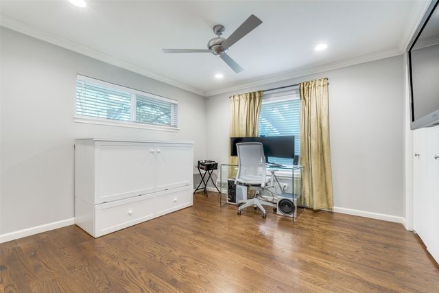 6717 Dalhart Lane, Dallas, TX 75214