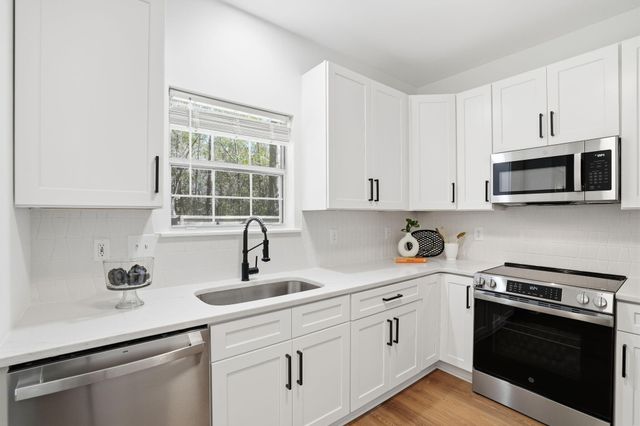 1946 Treebark Drive, Charleston, SC 29414