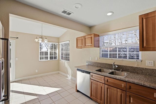 7433 Widener Way, Sacramento, CA 95842