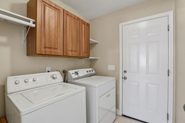 7433 Widener Way, Sacramento, CA 95842