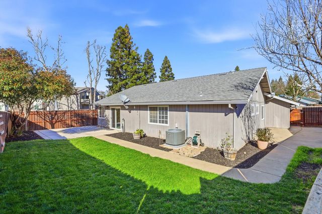 7433 Widener Way, Sacramento, CA 95842