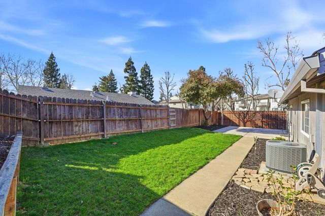 7433 Widener Way, Sacramento, CA 95842