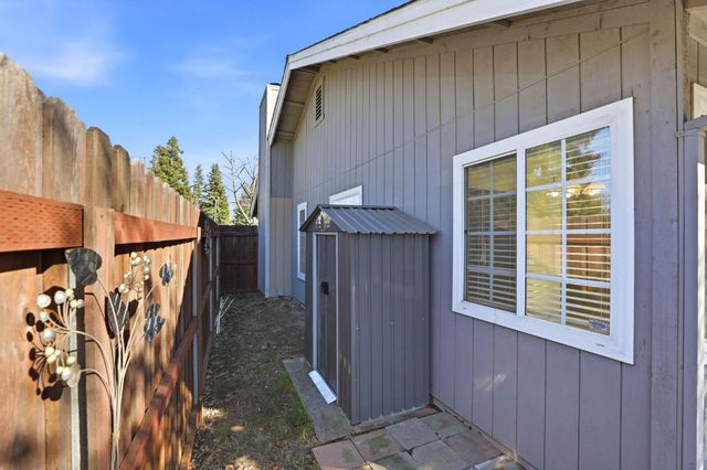 7433 Widener Way, Sacramento, CA 95842