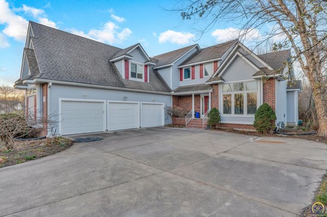 7433 SW Falcon ST, Topeka, KS 66610