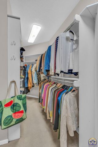 7433 SW Falcon ST, Topeka, KS 66610