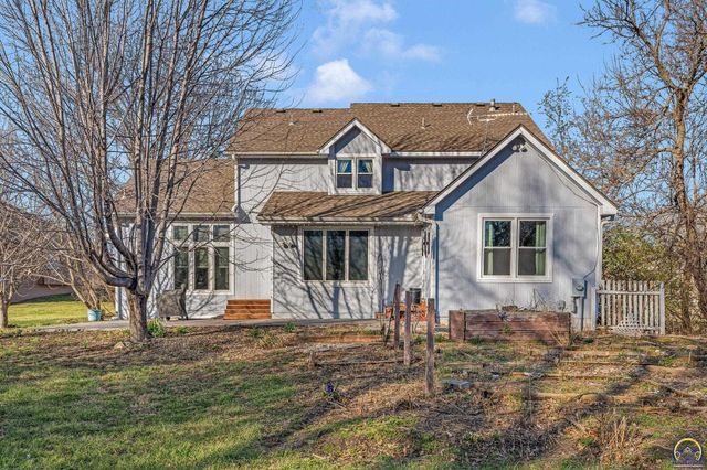 7433 SW Falcon ST, Topeka, KS 66610