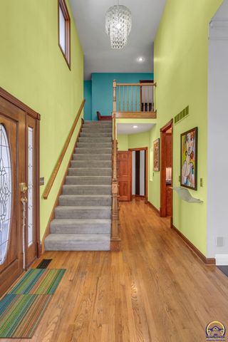 7433 SW Falcon ST, Topeka, KS 66610