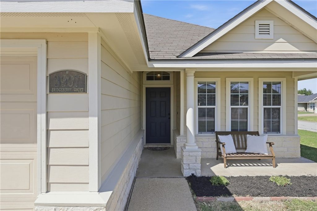 3907 Bridgeberry Court, College Station, TX 77845 — photo 2
