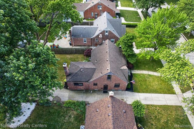 2436 N Vermont Avenue, Royal Oak, MI 48073
