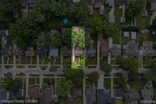 2436 N Vermont Avenue, Royal Oak, MI 48073