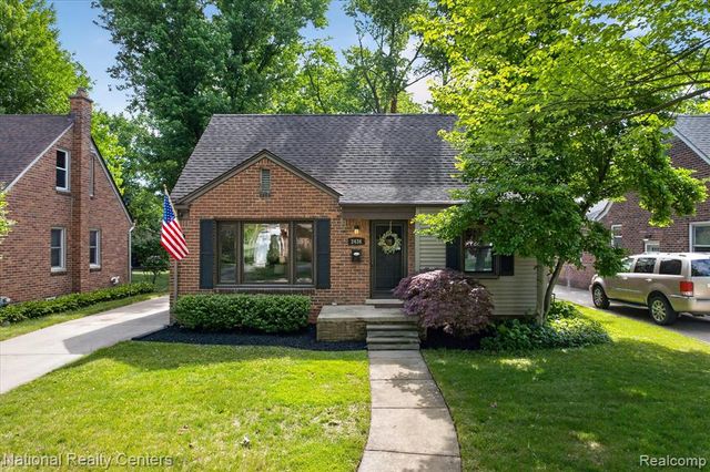 2436 N Vermont Avenue, Royal Oak, MI 48073