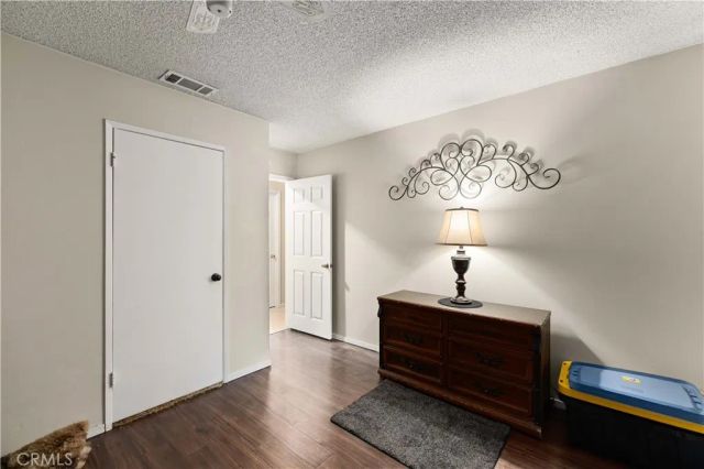 44213 Fenhold, Lancaster, CA 93535