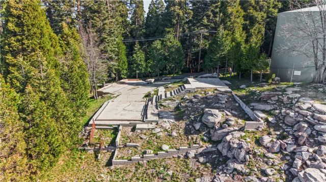 24347 Great View, Crestline, CA 92325