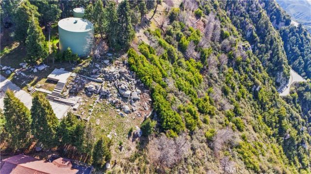 24347 Great View, Crestline, CA 92325