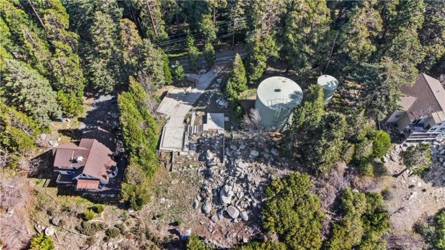 24347 Great View, Crestline, CA 92325