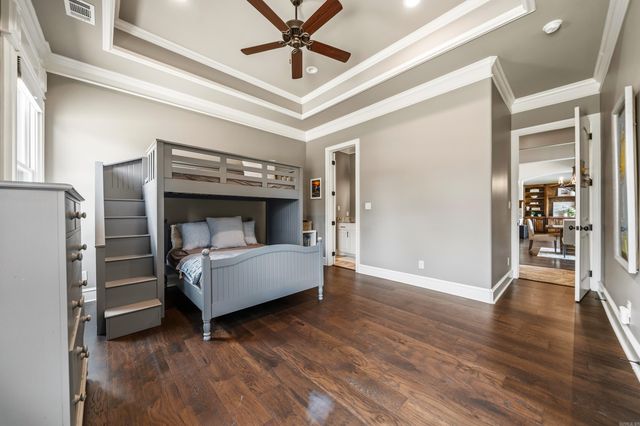352 Arlington Park Court, Hot Springs, AR 71901