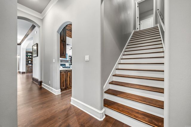 352 Arlington Park Court, Hot Springs, AR 71901