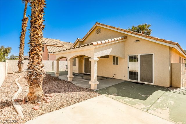 3923 Mountain Birch Street, Las Vegas, NV 89147