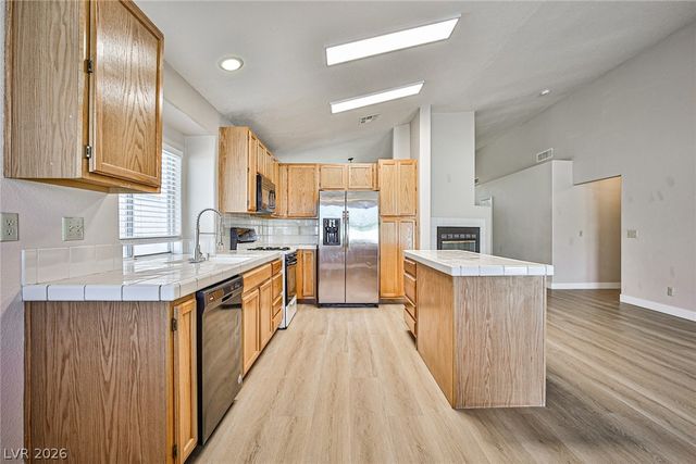 3923 Mountain Birch Street, Las Vegas, NV 89147