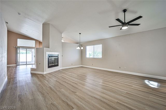 3923 Mountain Birch Street, Las Vegas, NV 89147