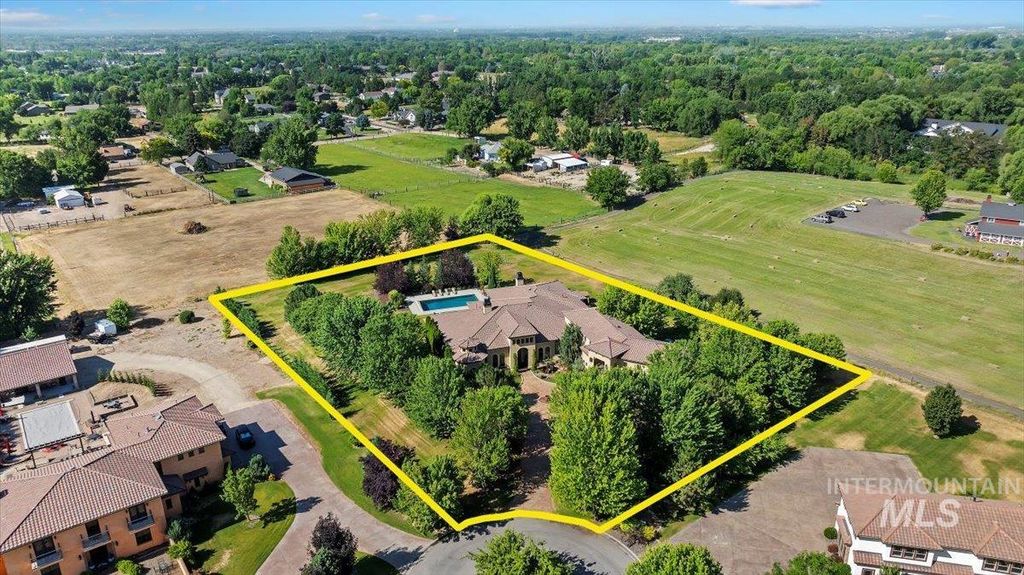 2515 N Big Sky Place, Eagle, ID 83616 photo 3