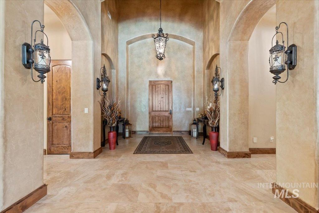 2515 N Big Sky Place, Eagle, ID 83616 photo 4