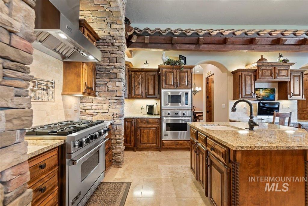 2515 N Big Sky Place, Eagle, ID 83616 photo 9