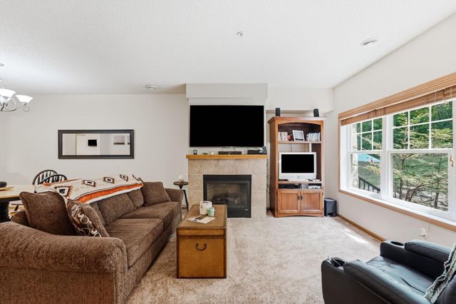 111302 Village Road 2, Chaska, MN 55318