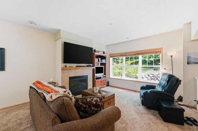 111302 Village Road 2, Chaska, MN 55318