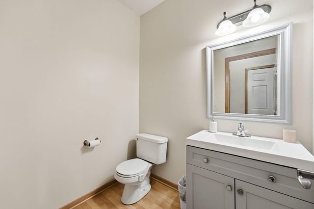 111302 Village Road 2, Chaska, MN 55318