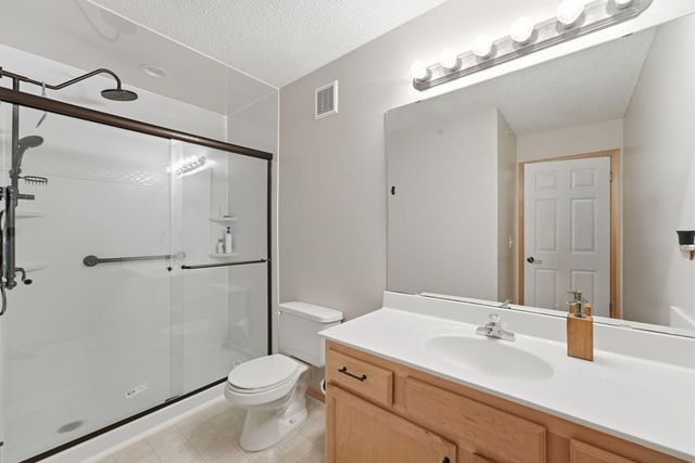 111302 Village Road 2, Chaska, MN 55318