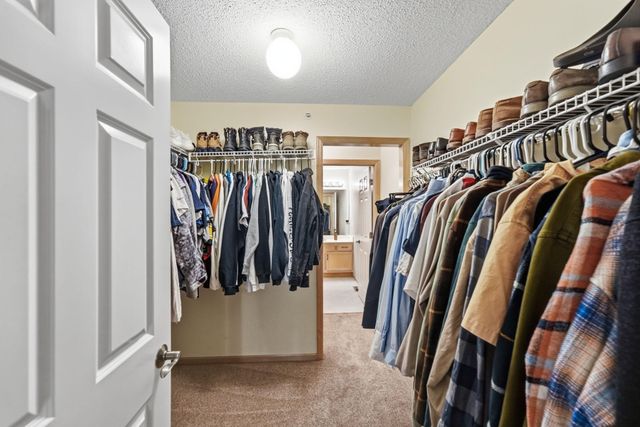 111302 Village Road 2, Chaska, MN 55318