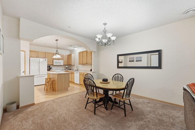 111302 Village Road 2, Chaska, MN 55318