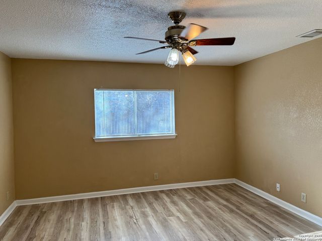 7315 Northallerton, Converse, TX 78109