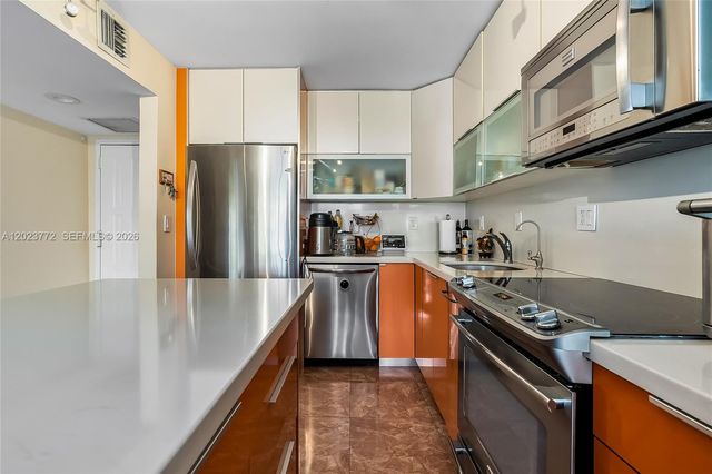 600 SW Parkview Dr 505, Hallandale Beach, FL 33009
