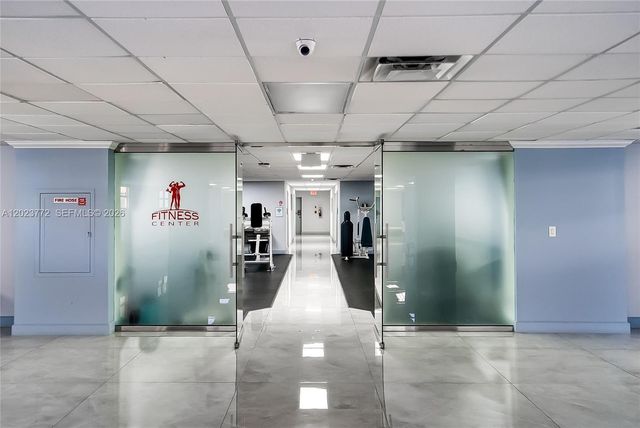 600 SW Parkview Dr 505, Hallandale Beach, FL 33009