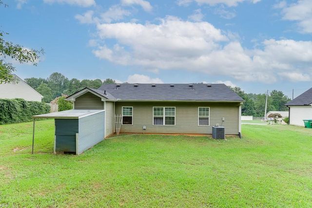31 Coles Court Drive, Commerce, GA 30529