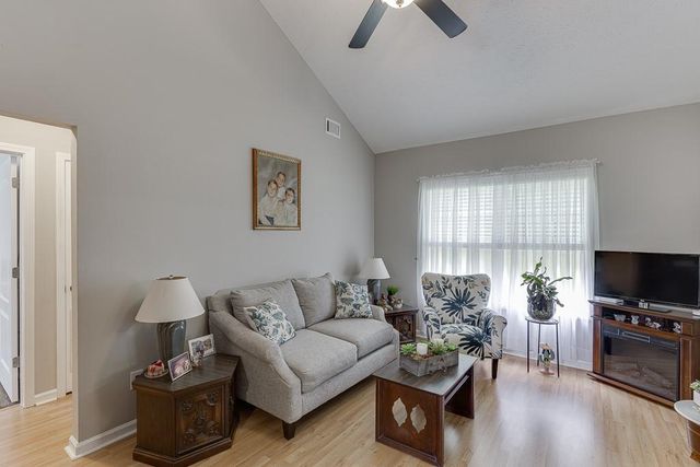 31 Coles Court Drive, Commerce, GA 30529