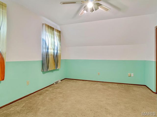 4914 State Route 127 Route, Nashville, IL 62263