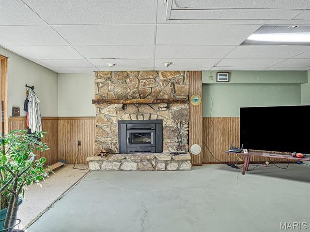 4914 State Route 127 Route, Nashville, IL 62263