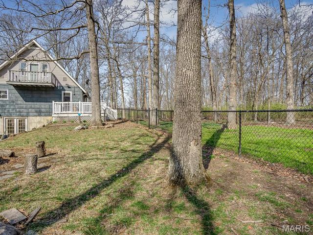 4914 State Route 127 Route, Nashville, IL 62263