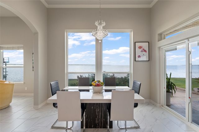 241 Loon Bay Drive, Gun Barrel City, TX 75156