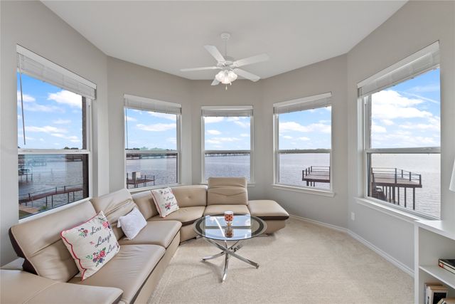 241 Loon Bay Drive, Gun Barrel City, TX 75156