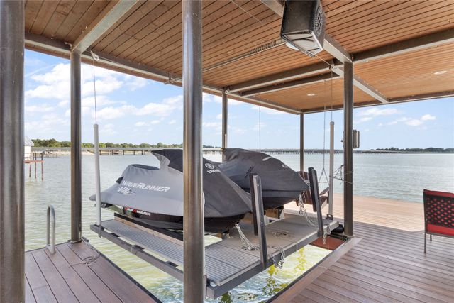 241 Loon Bay Drive, Gun Barrel City, TX 75156