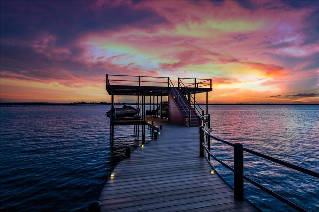 241 Loon Bay Drive, Gun Barrel City, TX 75156