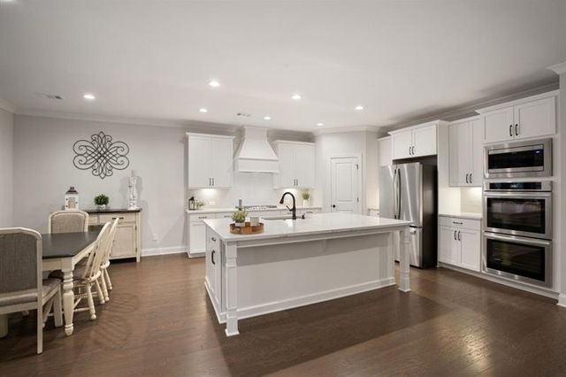 202 Vandiver Court, Acworth, GA 30101