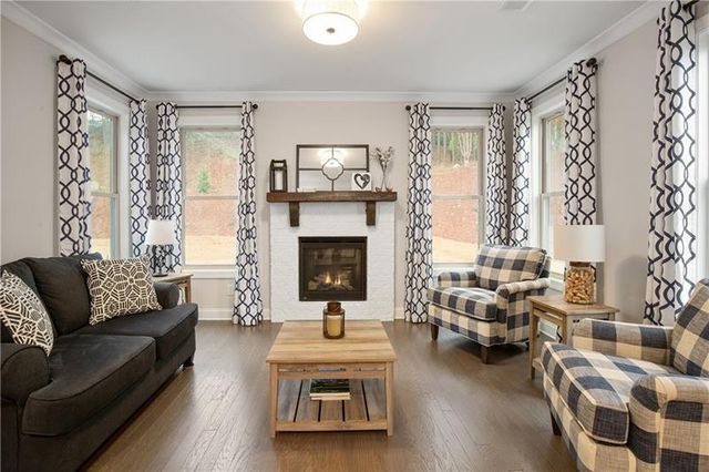 202 Vandiver Court, Acworth, GA 30101