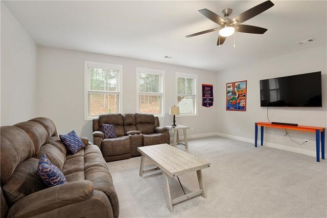 202 Vandiver Court, Acworth, GA 30101