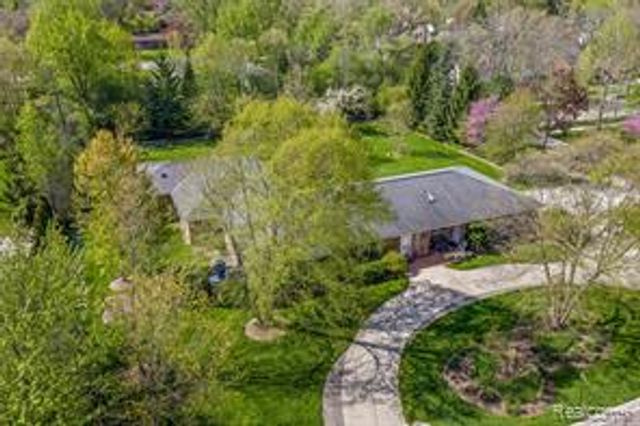 12959 Talbot Lane, Huntington Woods, MI 48070